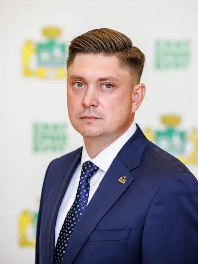 Мэр Екатеринбурга Алексей Орлов назначил Максима Чаплыгина на пост главы Орджоникидзевского района. Подробности пока не раскрывают.