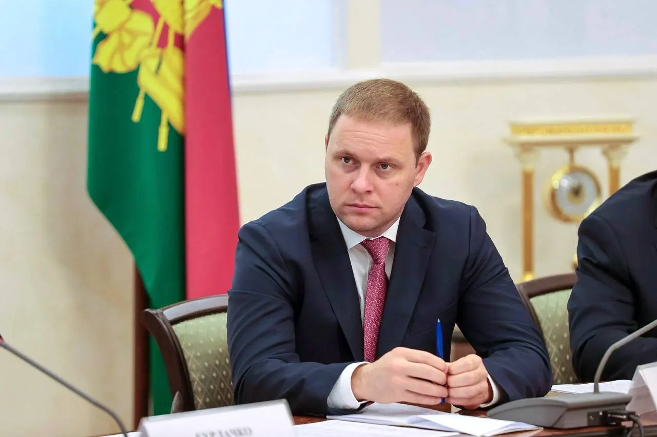 Дмитрий Швец, ранее руководивший Анапой и работавший в органах власти Краснодарского края, стал новым руководителем госкорпорации «Туризм РФ».
