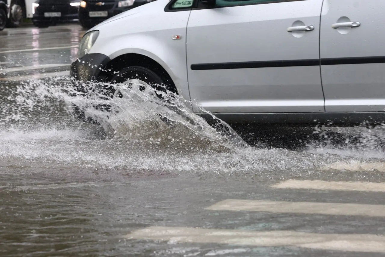 МЧС по Свердловской области прогнозирует отступление воды в ряде муниципалитетов 3 июля, однако в некоторых районах подтопления продолжатся — подробности по населённым пунктам.