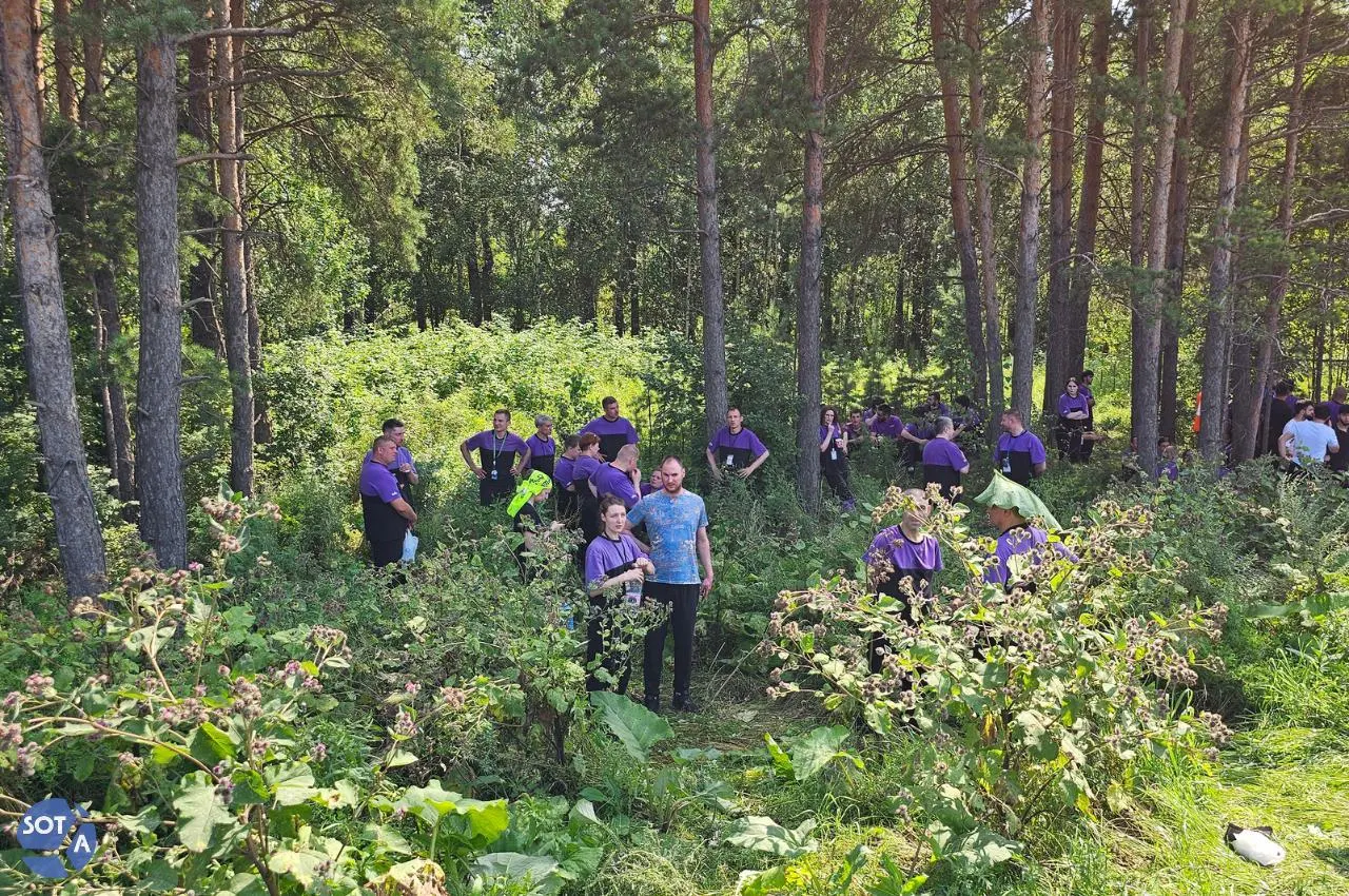 Колл‑центр компании, находившийся рядом со складом Wildberries, эвакуировали после попытки атаки беспилотников. Центр перенесут на другой адрес, логистика склада возобновила работу.