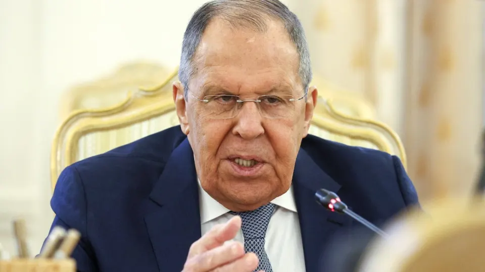 Глава МИД заявил, что Москва не откажется от задач, поставленных в июне 2024 года. Он также обвинил Запад в разрушении договорённостей и переходе к ультиматумам.