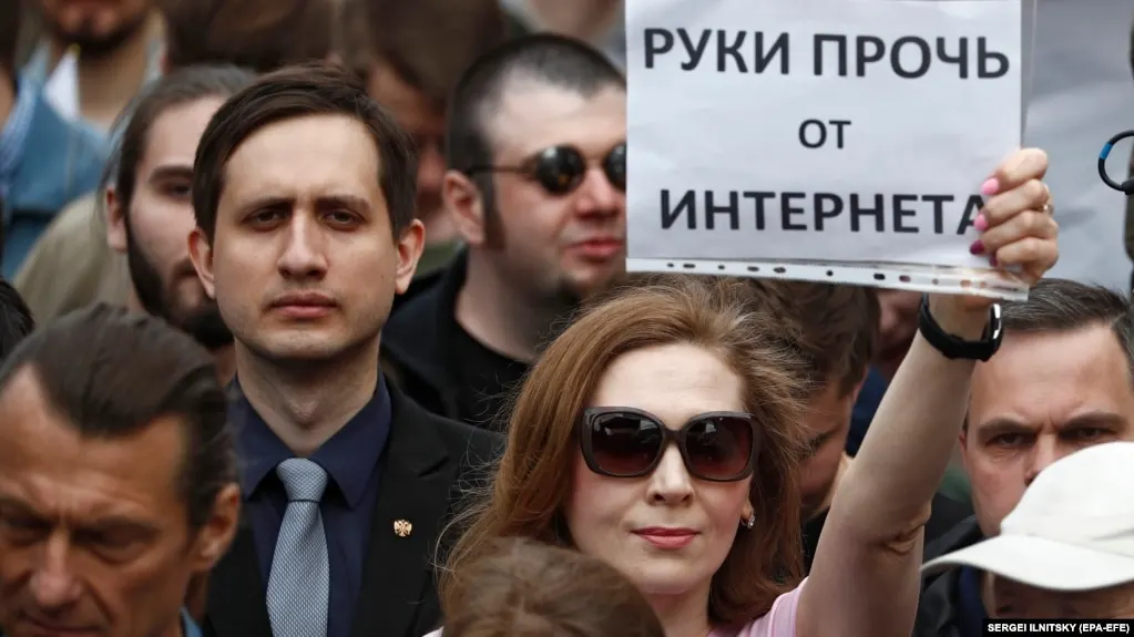 В России расширены меры по блокировке VPN‑сервисов: заблокированы IP‑адреса более 20 популярных хостингов, зафиксированы сбои у ряда сервисов обхода.