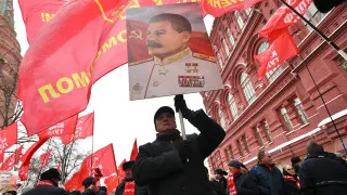 Режиссёр Владимир Бортко после 15 лет работы над сценарием начал съёмки полнометражного фильма о Иосифе Сталине и заявляет, что намерен «развенчать миф» о советском руководителе.