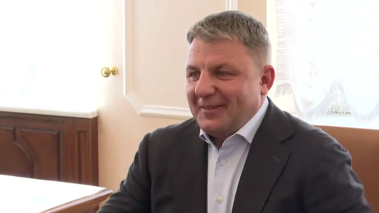 Новое руководство Уральского завода гражданской авиации назначено 15 мая: исполнительный директор стал гендиректором. Ранее предприятие оказалось в центре скандала из‑за заявлений сотрудников о принуждении к увольнениям.
