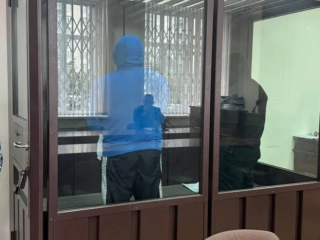 Раджи Джавояна признан виновным во взятке бывшему начальнику отдела полиции №2 — по этому эпизоду он получил четыре года колонии, а по совокупности приговоров общий срок составит восемь лет.