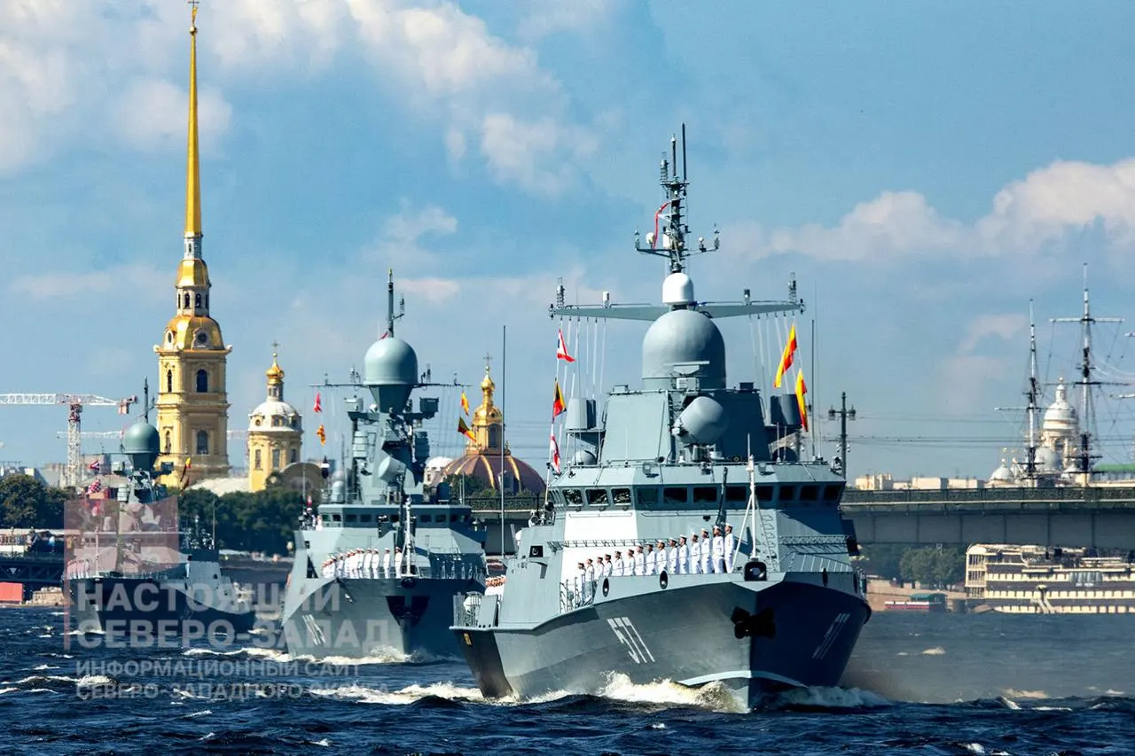 Минобороны не планирует проводить традиционный парад ВМФ в Санкт-Петербурге — решение принято второй год подряд; День ВМФ отметят 26 июля.