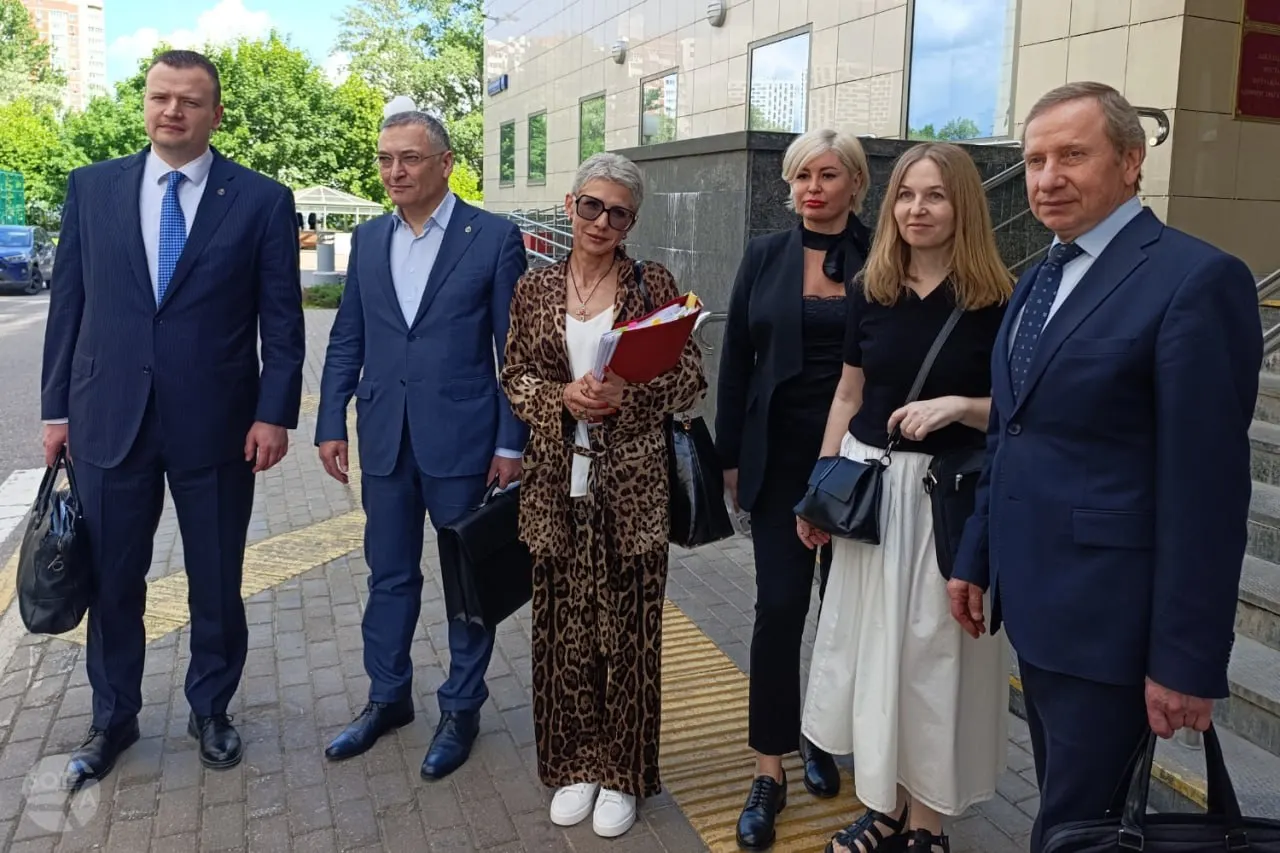 Апелляция оставила в силе решение о лишении адвокатских статусов Алексея Басистова, Дмитрия Проводина и Юлия Тая по иску Минюста; защита настаивает, что эти полномочия принадлежат только Совету Адвокатской палаты.