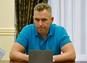 Совет Европейского союза расширил ограничительные меры против России: в новый список вошли свыше 80 физических и юридических лиц, среди них бывший детский омбудсмен Павел Астахов и генпрокурор Александр Гуцан; также под санкции попали журналисты и блогеры.