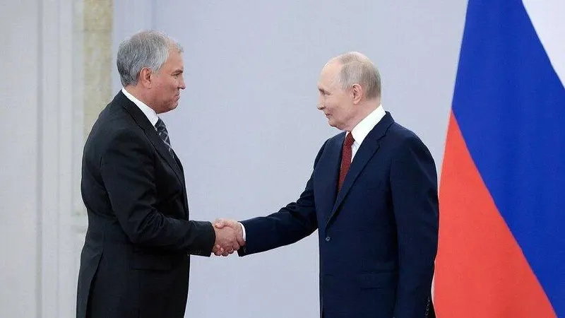 После вручения ордена «За доблестный труд» Володин поблагодарил президента и отметил достижение конкурентной партийной системы; он также озвучил данные о законотворческой активности нынешней Госдумы.