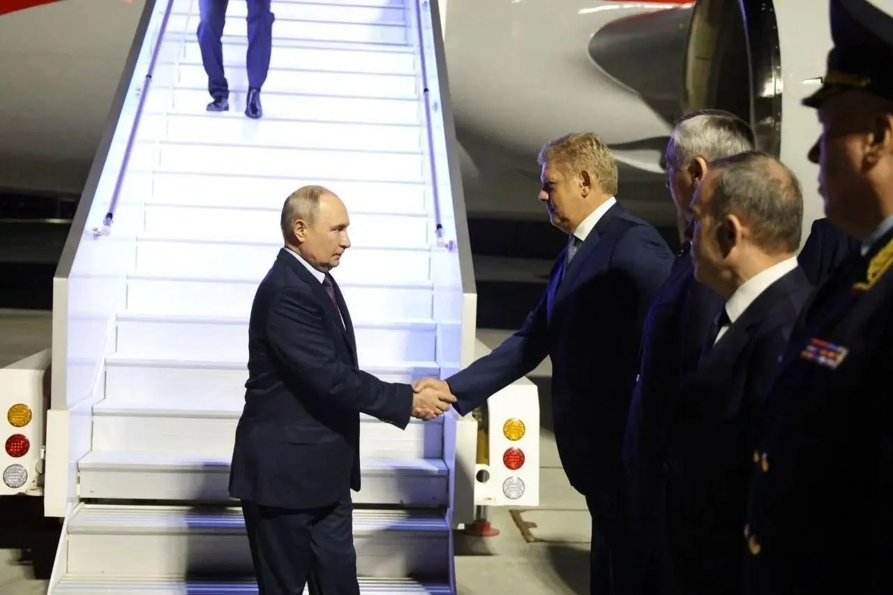 Приезд российского лидера связан с открытием СКИФа — Сибирского кольцевого источника фотонов.