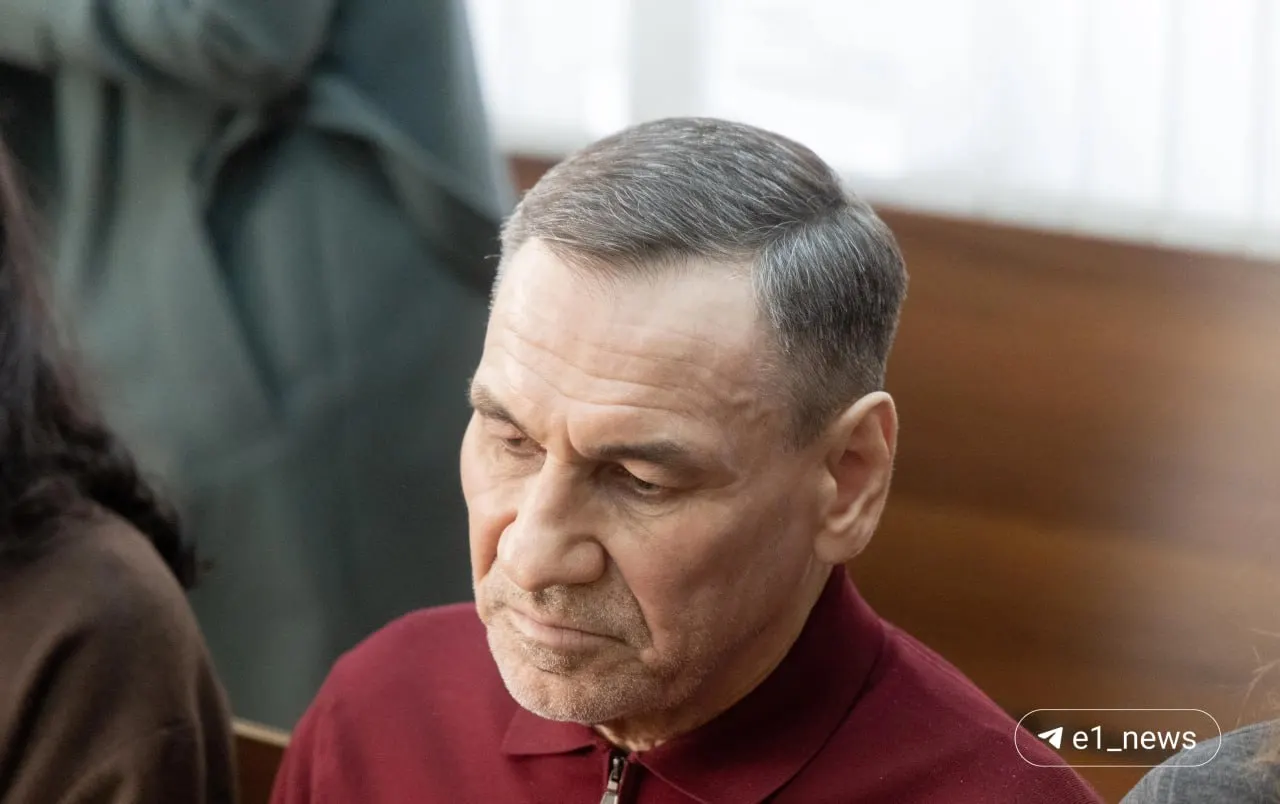 После вступления приговора в законную силу его перевели в колонию Верхотурья, затем вернули в Екатеринбург. Медицинский персонал следит за состоянием здоровья Гайсина.
