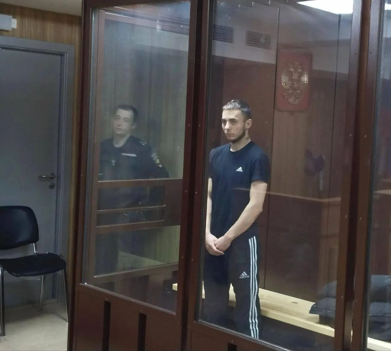 Двое мужчин обвиняются в убийстве автомеханика; дело связано с попыткой продажи автомобиля, тело было сожжено. Расследование ведётся в Центральном окружном военном суде; оба в СИЗО.