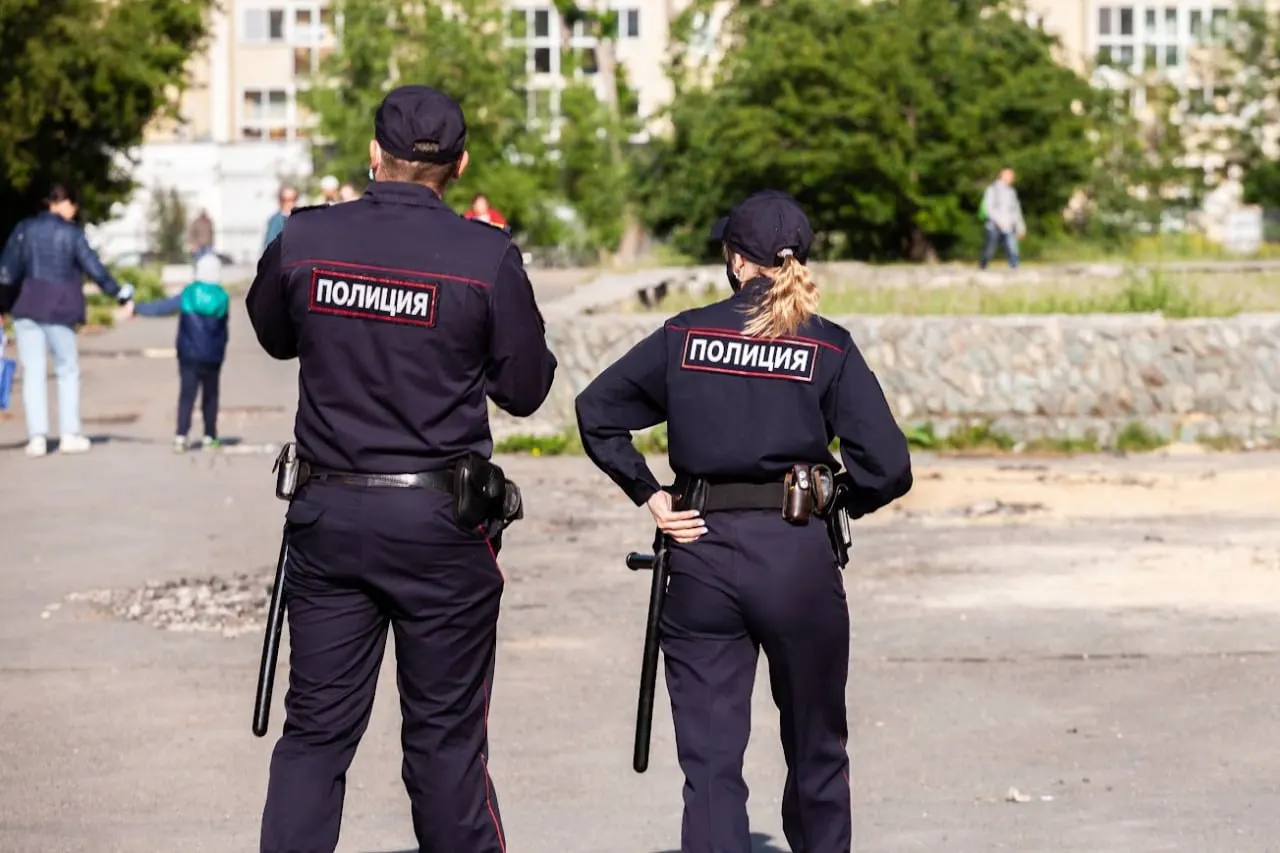 За первый день зафиксировано 106 нарушений миграционного законодательства; 13 человек оформлены на выдворение.