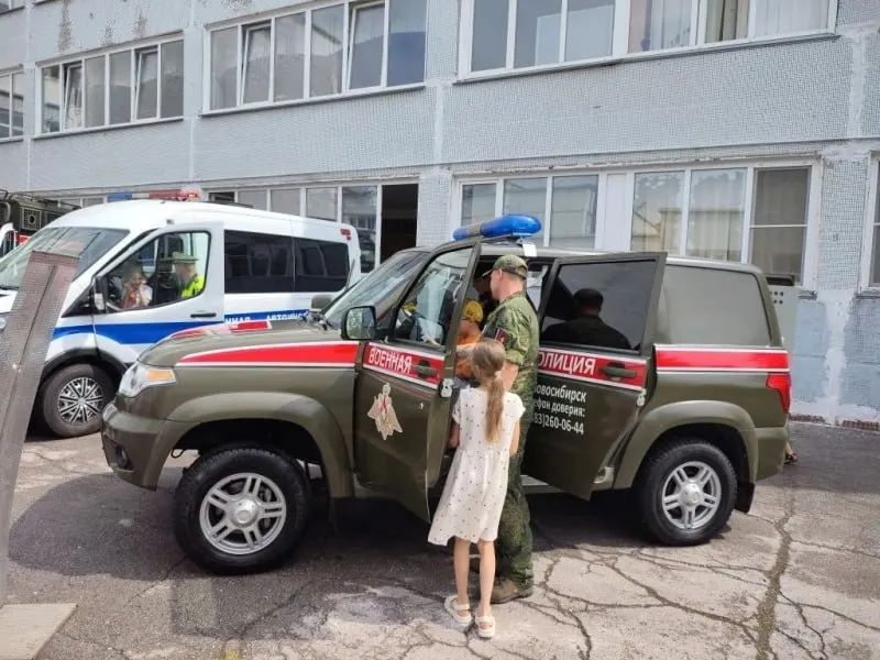 Минобороны предлагает расширить полномочия военной полиции, включая право опрашивать граждан, проверять документы и работать в гражданской одежде по распоряжению руководства.