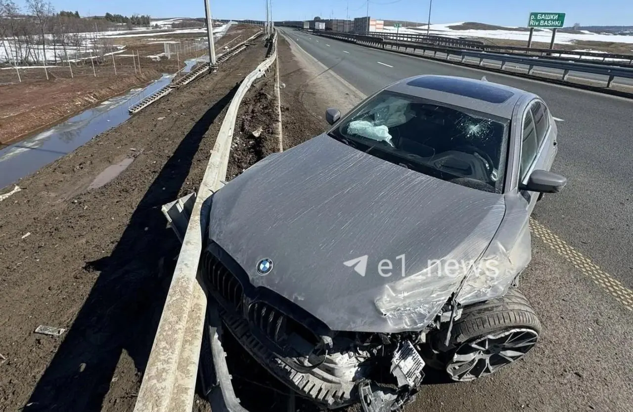 Екатеринбургский водитель подал иск на обслуживающую трассу компанию после ДТП на платном участке M-12; экспертиза оценила ремонт и разницу в стоимости автомобиля.