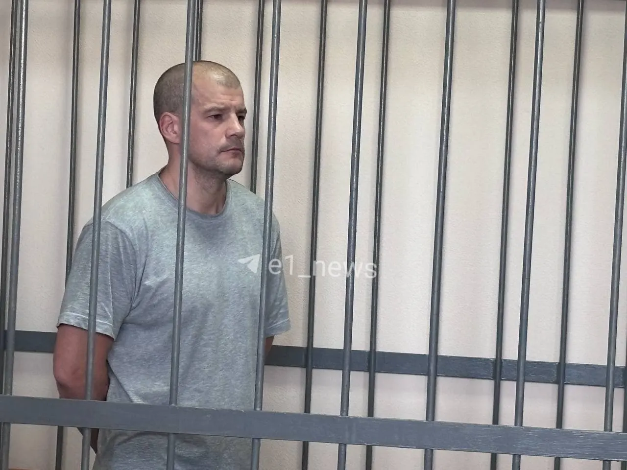 После конфликта на Уралмаше водитель получил 5 лет колонии в колонии особого режима. По версии следствия, он открыл огонь по участникам конфликта.