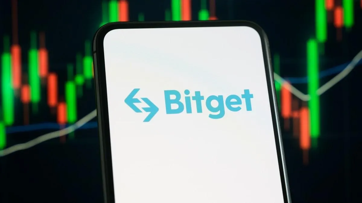 Крупная криптобиржа Bitget прекратила обслуживание резидентов России, Казахстана и Беларуси. Пользователям направят уведомления с инструкциями по выводу средств.